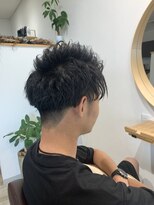 ヘアーサロン 銀 アップバングスタイル