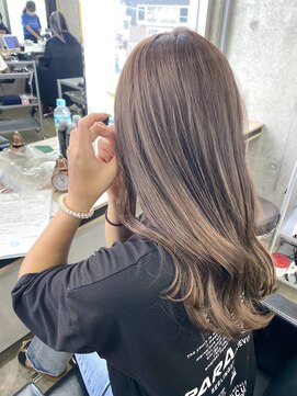 アジールヘア 赤羽駅南口店(agir hair) イルミナカラーフォギーベージュケアブリーチ20代30代40代