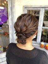 エイミーバイアフロート(amie  by afloat)&nbsp;まとめ髪ヘアセット◎