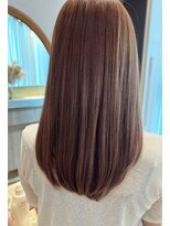 アンド ラ ブランシュ(&.La Blanche)&nbsp;ミディアムヘア/斜めバング/グレージュカラー/シルキーベージュ