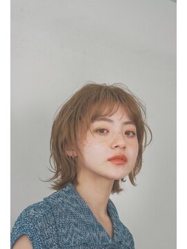 ロット 横浜(lot) レイヤーボブ/ダブルカラー/ニュアンスウェーブ[横浜駅]