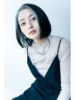 トクテ 吉祥寺(tokute) くびレイヤーエモージュグレージュカラーくびれショート/吉祥寺