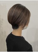 ショートボブ