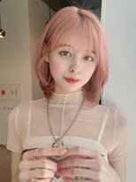 ユーフォリア 新宿通り(Euphoria)&nbsp;レイヤーミディ美髪くびれワンカールペールピンク