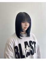 ヘアーメイクブランニュー セントラル 西大寺店(hair make Brand new central)&nbsp;顔まわりレイヤーブルーブラック髪質改善ミディアムレイヤー20代