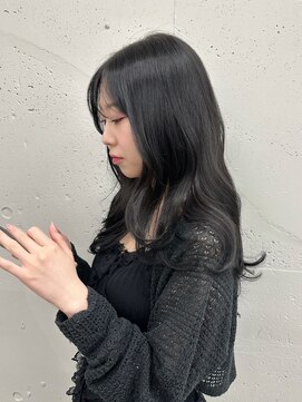 シーク 天神(SEEK) 松尾菫菜/ブルーブラック/韓国ヘア/レイヤーカット