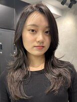 シャルムバイケンジ(Charm.by KENJE)&nbsp;暗めカラーグランマッシュデザインカラー髪質改善20代30代有楽町