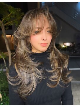 ヌエン 渋谷(NU/EN) バタフライカット/ハッシュカット/ロングレイヤー/小顔カット