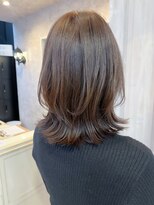 キャアリー(Caary) 福山人気20代30代40代髪質改善ストレート外はねレイヤーミディ