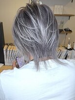 ブレイズヘアー(BLAZEhair) 【外国人風デザイン】ホワイトバレイヤージュ×ブリーチ3回