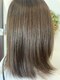 ヘアカラーカフェ(HAIR COLOR CAFE)の写真/繰り返すカラーのダメージを最小限に。天然由来成分の力で、指通り滑らかな質感と上品な発色が続く