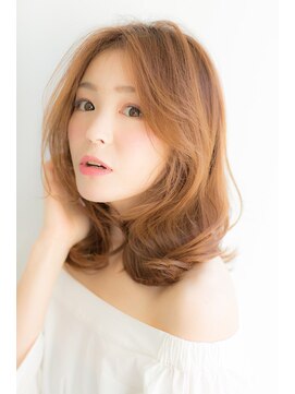アウラ(aura) 【aura/佐世保市】くびレイヤーエモージュ似合わせカット