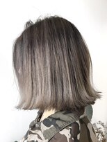 ウェーブス(WAVES)&nbsp;バレイヤージュグレーカラー