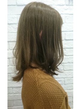 ハナ ビューティーヘアー(hana.) autumn color×カーキグレージュ