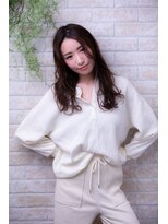 ヘアーアートシフォン 池袋西口店(Hair art chiffon)&nbsp;簡単スタイリングで伸ばしかけルーズラブのクラシカルセミディ