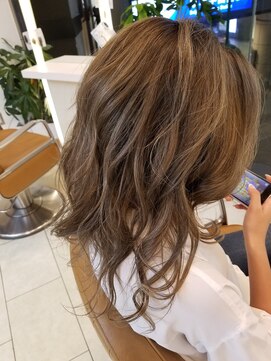 スタイル 成城学園前(STYLE) ハイライトカラー グラデーションカラー ベージュバレヤージュ6