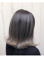 ヘアスペース リズム グリーン(Hair space Rizm green)&nbsp;バレイヤージュカラー