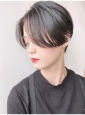 【モリオ原宿】黒髪ハンサムショートセンターパート前髪なし