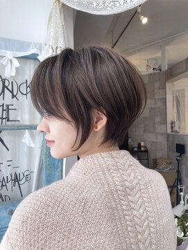 ロッティー(Rottie) くびれショートボブ
