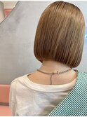 【航治郎】美人ボブ/ペールベージュ/外ハネボブ