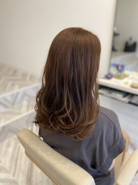 ウル(ulu) アッシュブラウン