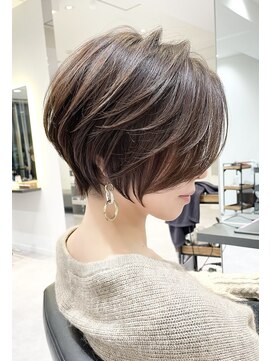 バンプ ギンザ(BUMP GINZA) 30代/40代/50代・絶壁解消×くびれショートボブ【浅野】