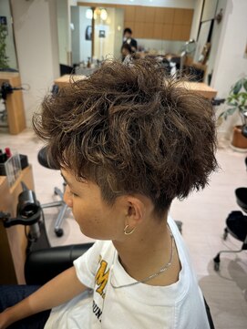 シャンプーボーイ ヒノ(SHAMPOO BOY Hino) メンズパーマ