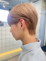 渋谷メンズブリーチカラーミルクティーベージュセンターパート