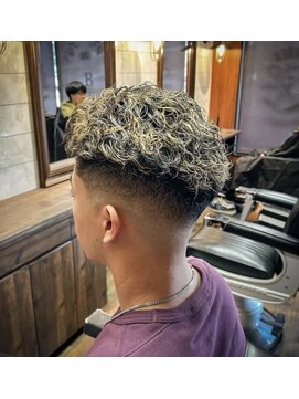 ジョイボックス 東三国店(JOYBOX) 極道パーマ