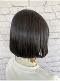 ぱつっとボブ