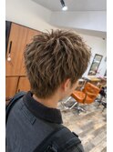 スパイキー×品のあるミルクティーブラウン