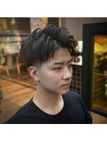 バーバーファースト(BARBER FIRST) アップバング テーパーフェード