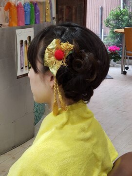 エム デ ヘアー オカダ 成人式アップ☆