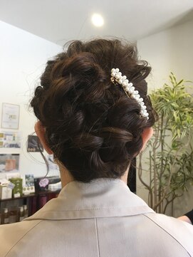 ソルテ(Sorte) お呼ばれアップスタイル