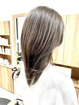 トゥエンティ(twenty) 大人レイヤーエアリーミディ【twenty】