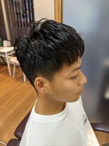 ブルブンガ(Berbunga)&nbsp;ニュアンスパーマ束感ショート×フェードカットスリークショート