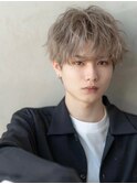 無造作マッシュハイトーンメンズカット刈り上げ