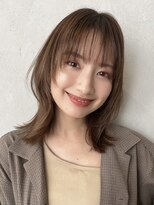 ノイ(noi) 顔周りレイヤーカットくびれヘアミルクティーベージュカラー