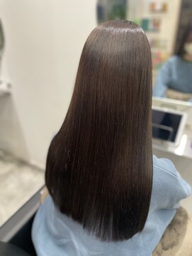 エー(A) 艶しか勝てん