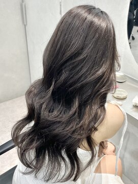 オニキス(ONYX) ココアグレージュ×トレンドレイヤーカット【chisato 】