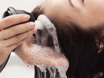 ガジャヘアー(gaja hair)の写真/夢シャンでうける至福のリラクゼーションスパ＊リラックスする照明と小鳥や小川のASMRで、非日常空間を…☆