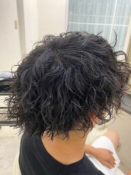 いんかろーずの写真/【スタイリストが仕上げまで担当】メンズスタイルもお任せ!ONもOFFもかっこよくキマるスタイルをご提案◇