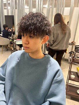 メンズサロン キング 心斎橋店(Men’s salon K!ng) ホワイトメッシュ/ツイスト/ツイスパ/パーマ/メンズ/眉毛/心斎橋