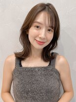 アグノス 青山(Agnos) ココアベージュグラゲヘアーくびれ小顔オリーブグレー