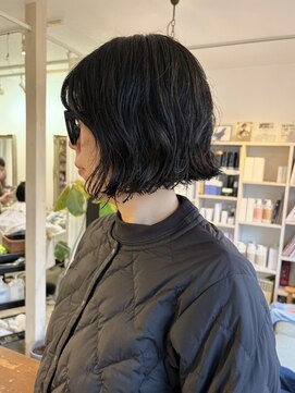 レプリカ(REPLICA +brucke) 切りっぱなしボブ