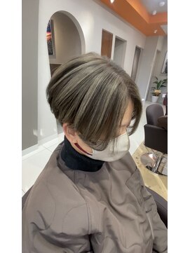 アース オーセンティック 岡山青江店(EARTH Authentic) お白髪ぼかしハイライト☆彡