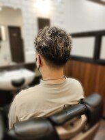 カルム 西日暮里(Calme) 極道パーマ/メッシュ/フェード