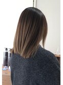 春◎髪質改善ストレートで潤いミディアムヘア