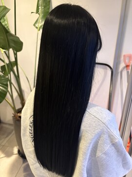 美容室 アイディー i-dee 深みブルー