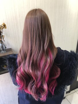 ミー 新宿(MII) インナーカラー/ダブルカラー/髪質改善/新宿/MII/ミイ